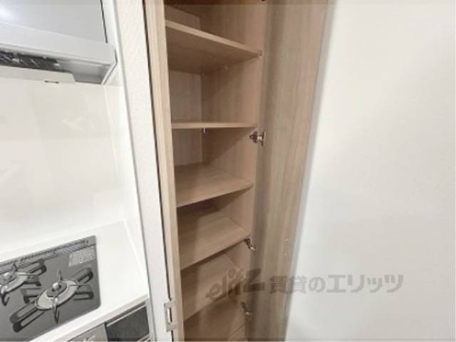 キッチン　収納