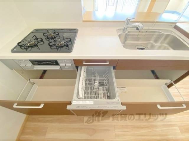 キッチン　収納