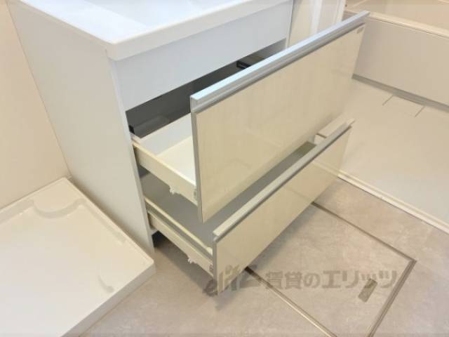 洗面所　収納