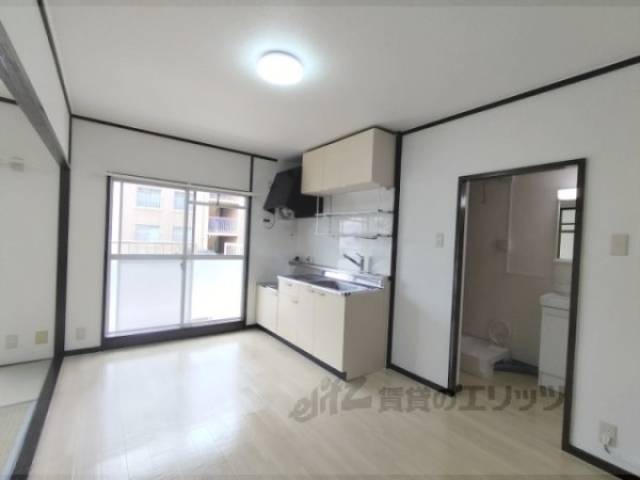 キッチン　ダイニング