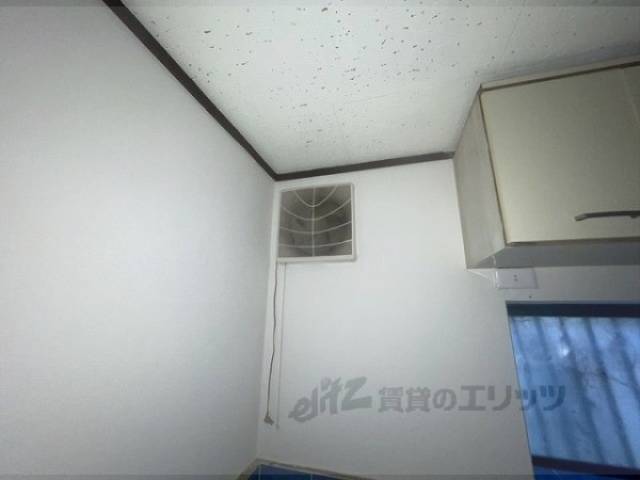 キッチン　換気扇