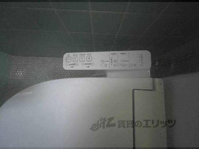 トイレ　洗浄機能付き