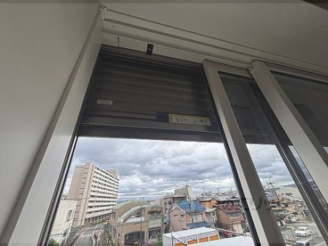 シャッター