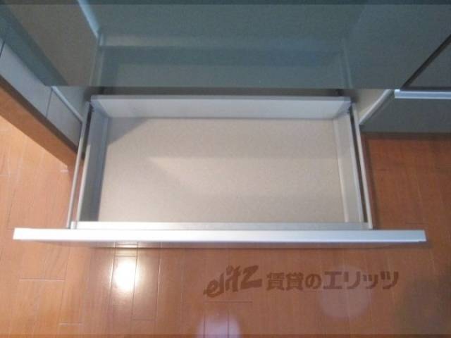 キッチン　下部収納