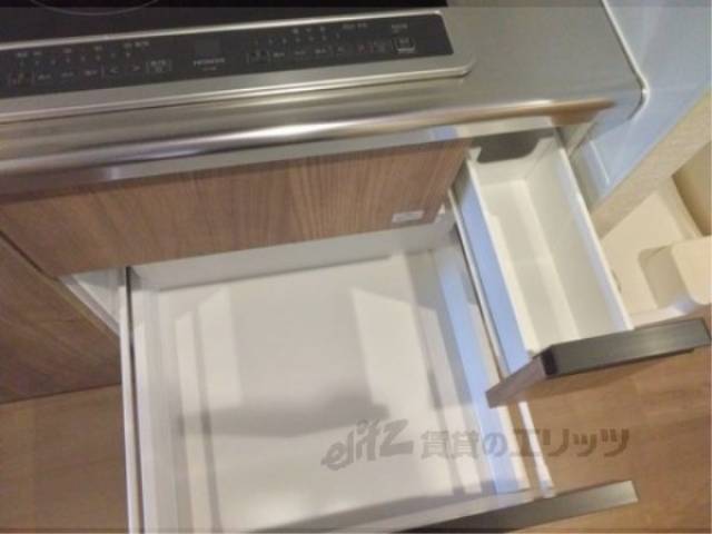 キッチン　収納