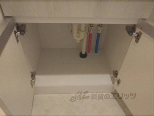 洗面所　収納