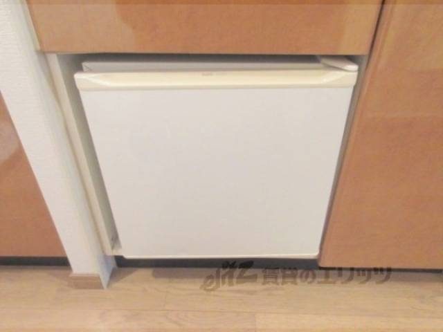 冷蔵庫置場　ミニ冷蔵庫