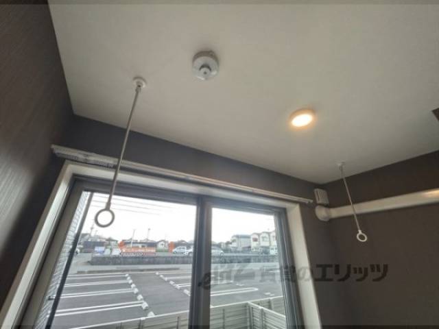 室内干し竿掛け