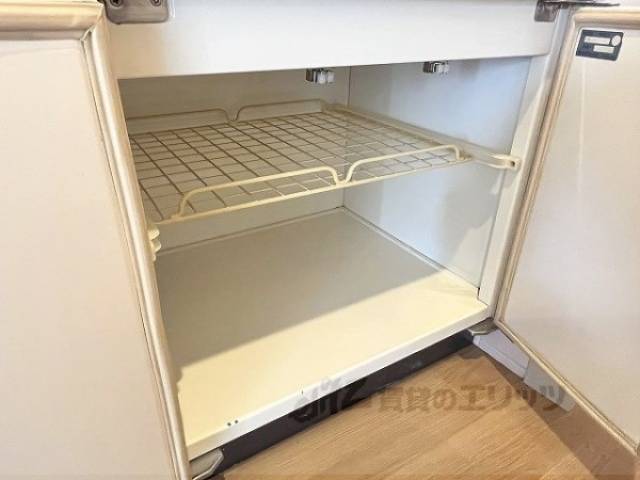 収納　キッチン