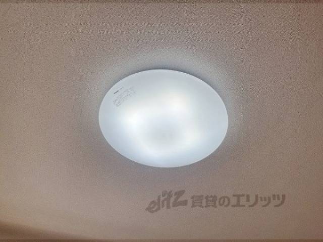 照明