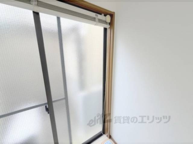 ブラインドつき