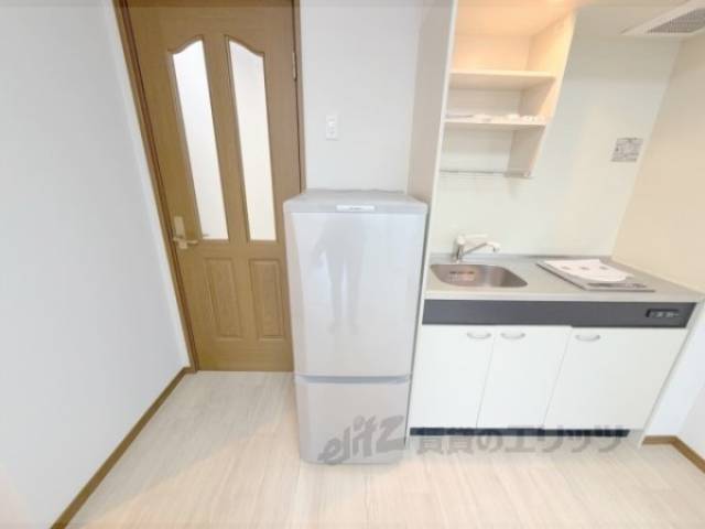 冷蔵庫置場　冷蔵庫つき