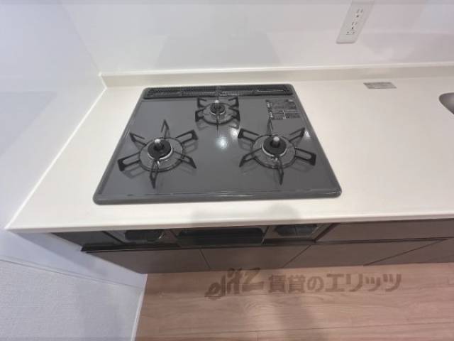 キッチン　コンロ