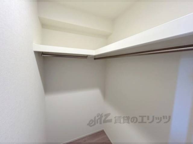 収納　ウォークインクローゼット