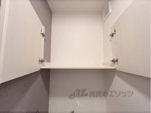 トイレ　収納