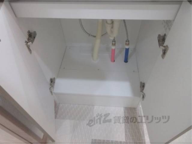 洗面所　収納