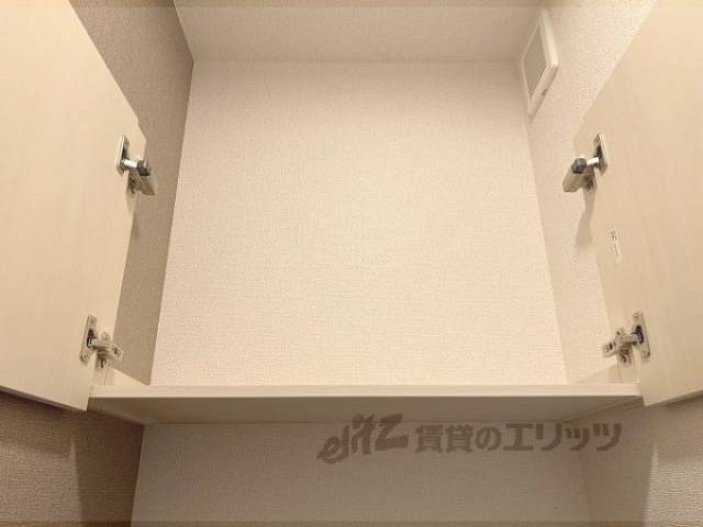 トイレ　収納