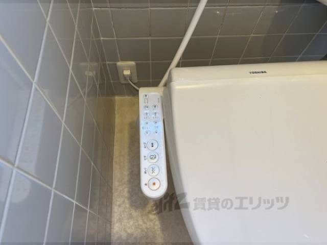 トイレ　ウォシュレット