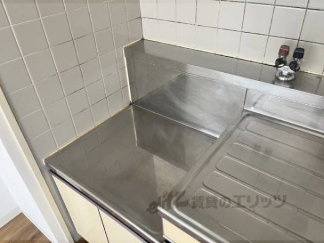 キッチン　コンロ置場