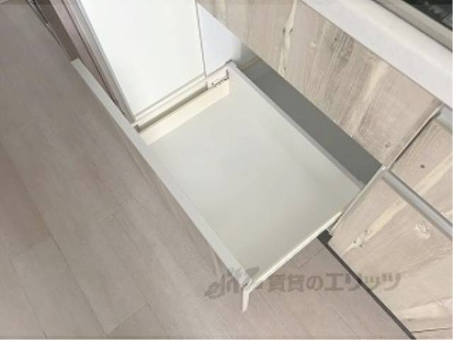 キッチン　下部収納