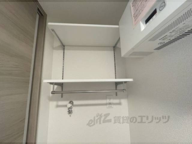 洗濯機置場　棚