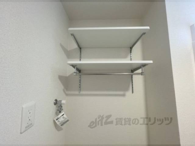 洗濯機置場　棚