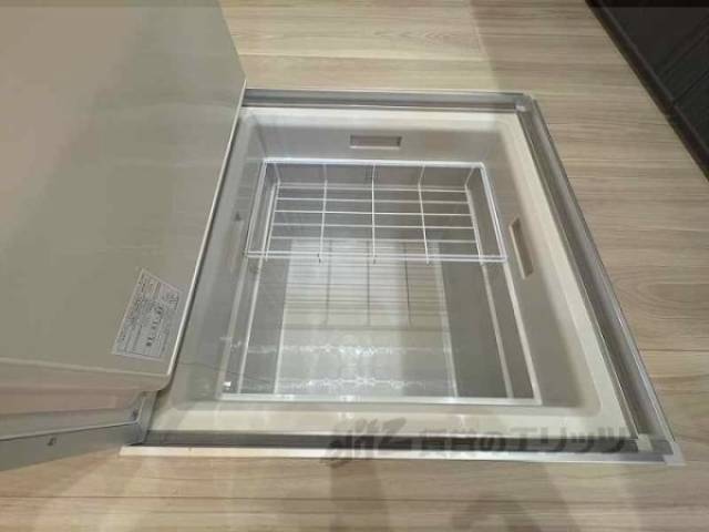 キッチン　床下収納