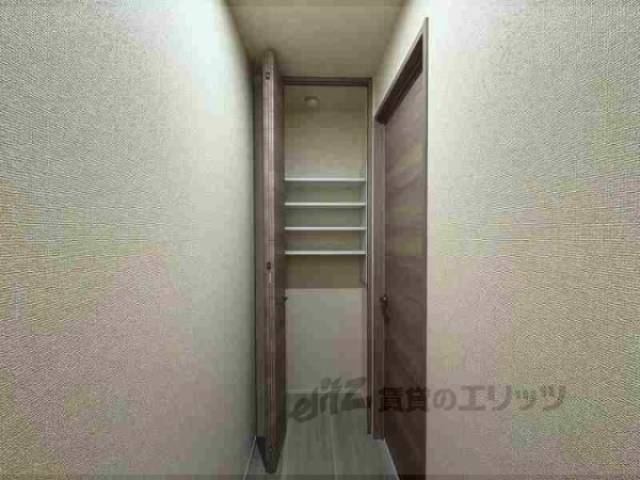 廊下　収納