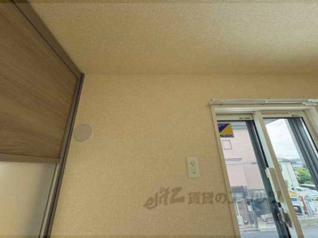 エアコン　設置場所