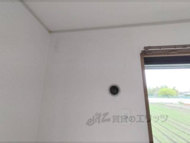エアコン　設置場所