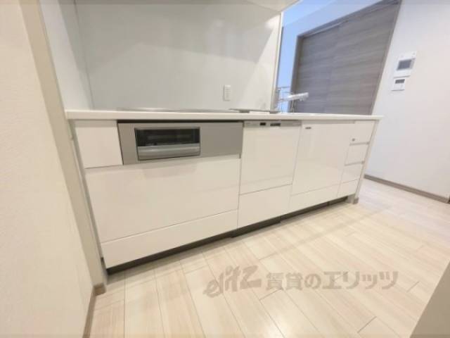 キッチン　下部収納