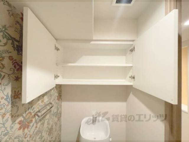 トイレ　収納