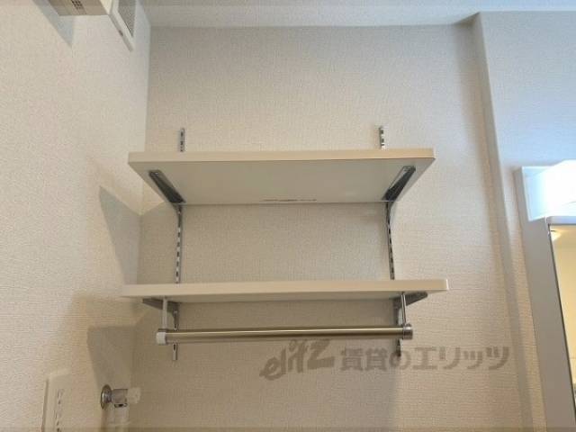 洗面所　棚