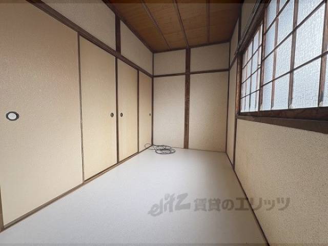 洋室　２階