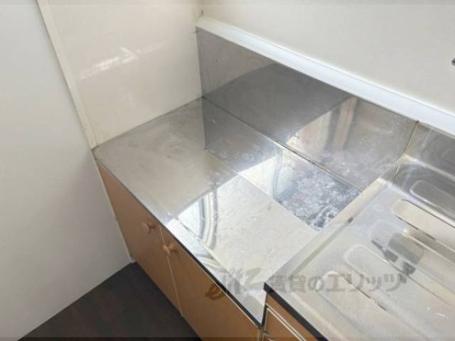 キッチン　コンロ置場