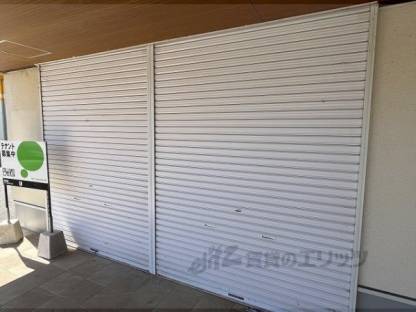テナントシャッター