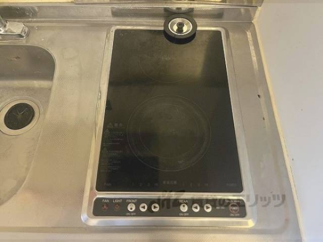 キッチン　コンロ