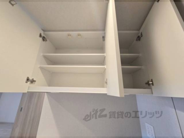 キッチン　収納