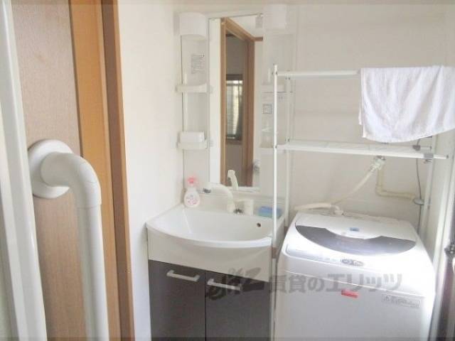 洗面所　独立洗面台