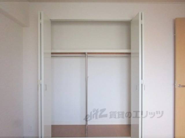 洋室　クローゼット