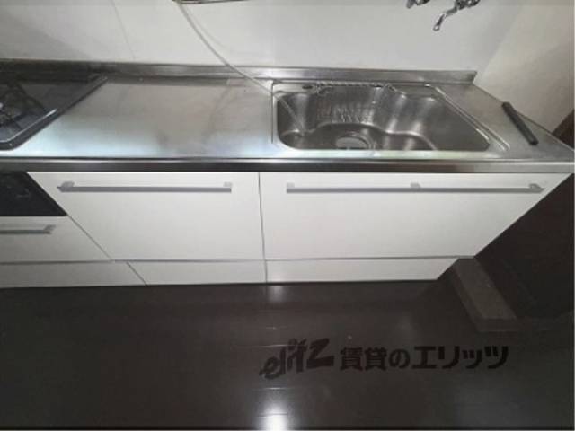 キッチン　下部収納