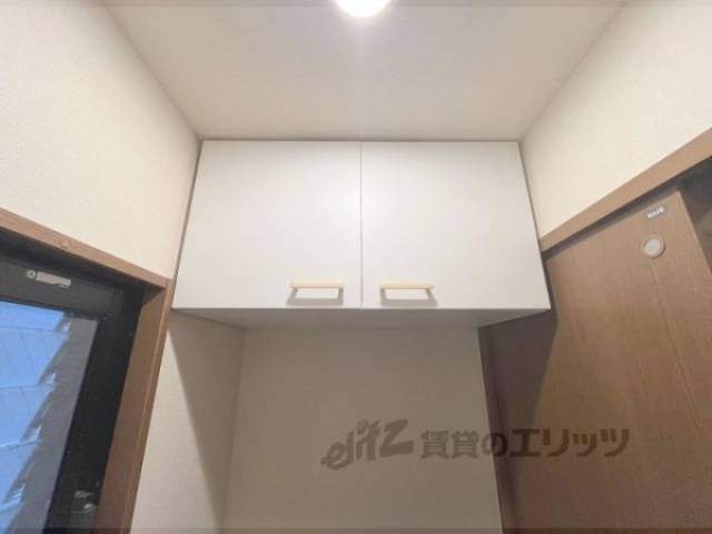 トイレ　収納