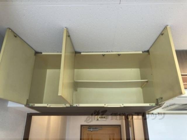 キッチン　キッチン収納