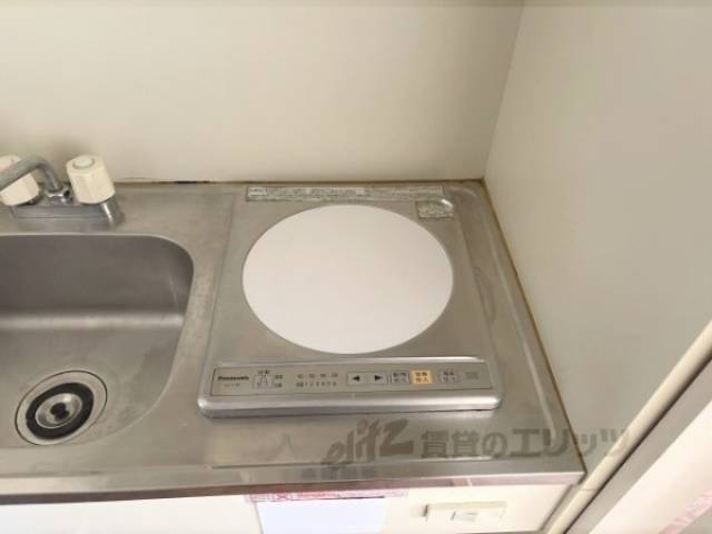 キッチン　コンロ