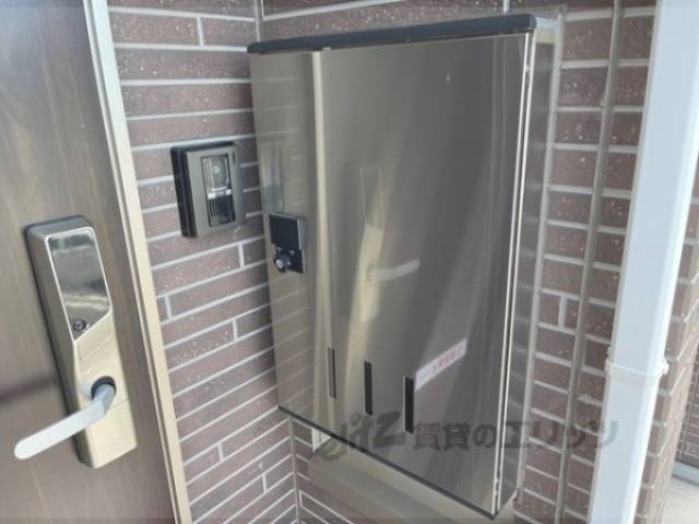 宅配ボックス　同仕様