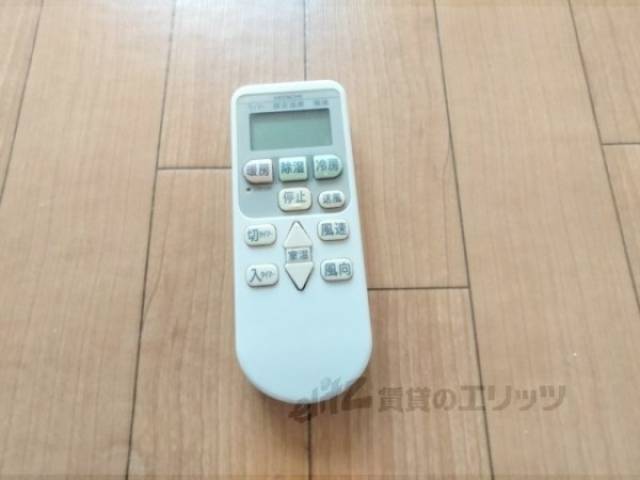 エアコン　リモコン