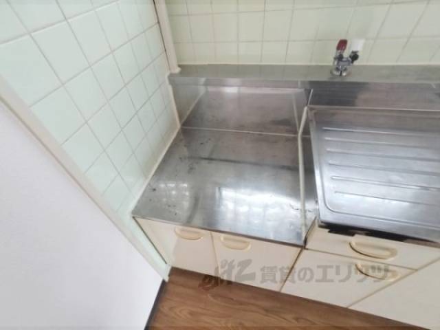 キッチン　コンロ置場