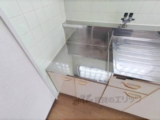 キッチン　コンロ置場