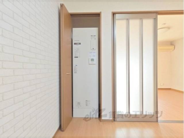 電気温水器