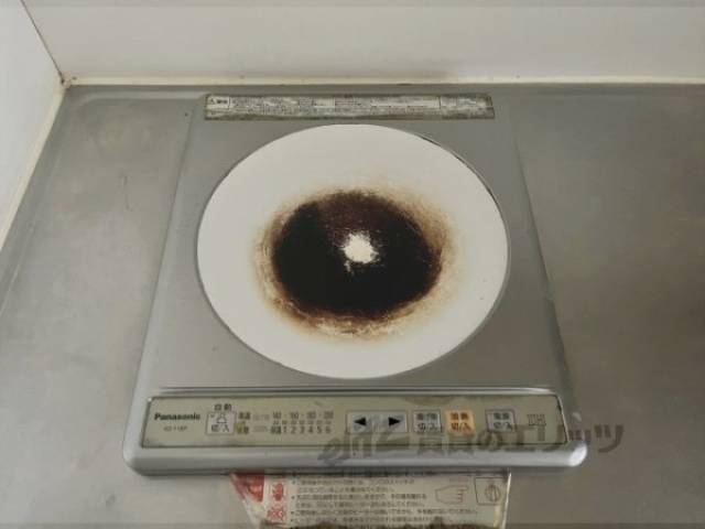 キッチン　コンロ